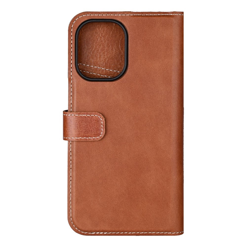 iPhone 16 Essentials 2-i-1 Skinn Flip Deksel - MagSafe Kompatibel - Brun