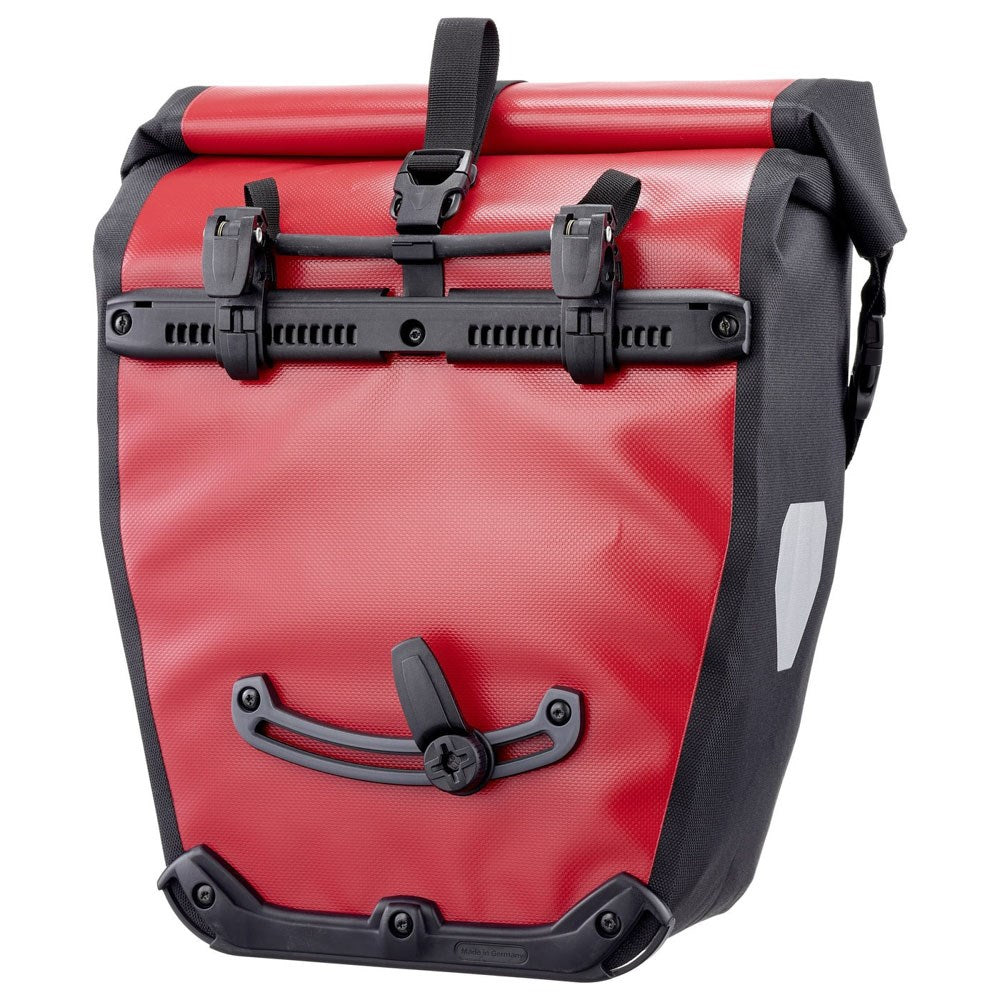 ORTLIEB Back-Roller 20L Sykkelveske for Bagasjebærer (42 x 32 x 17 cm) - Rød / Svart