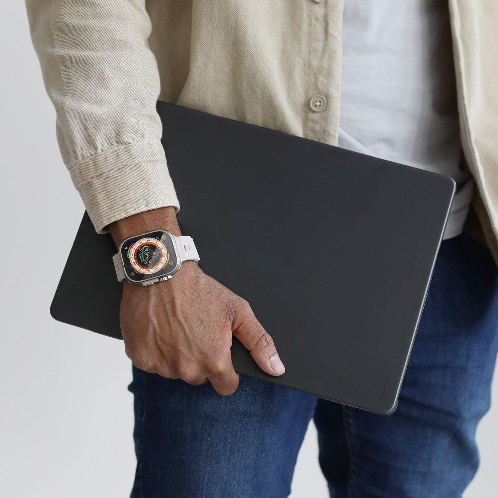 Vonmählen Transparent Case for MacBook Pro M5/M4/M3/M2/M1 (2025-2021) - Matt Svart/Gjennomsiktig