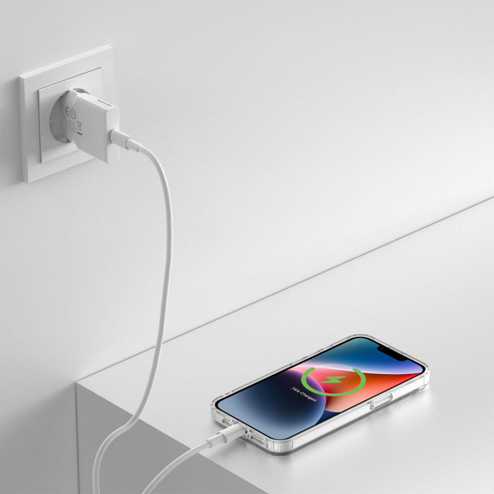 iPhone 16e 4smarts 3-i-1 Premium Starter Set - MagSafe Deksel, Skjermbeskyttelse & 20W Vegglader - Gjennomsiktig / Hvit