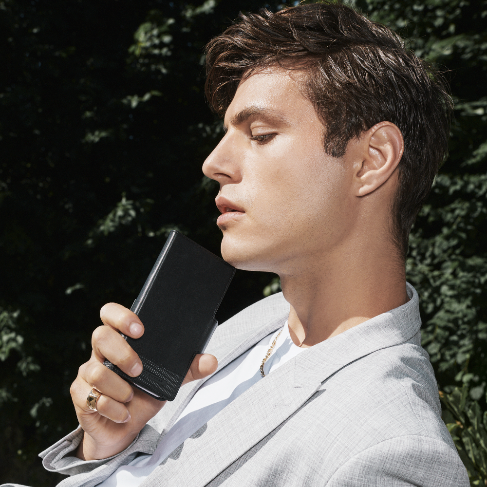 iDeal Of Sweden iPhone 12 Pro Max Unity Wallet Magnet Deksel - Eagle Black