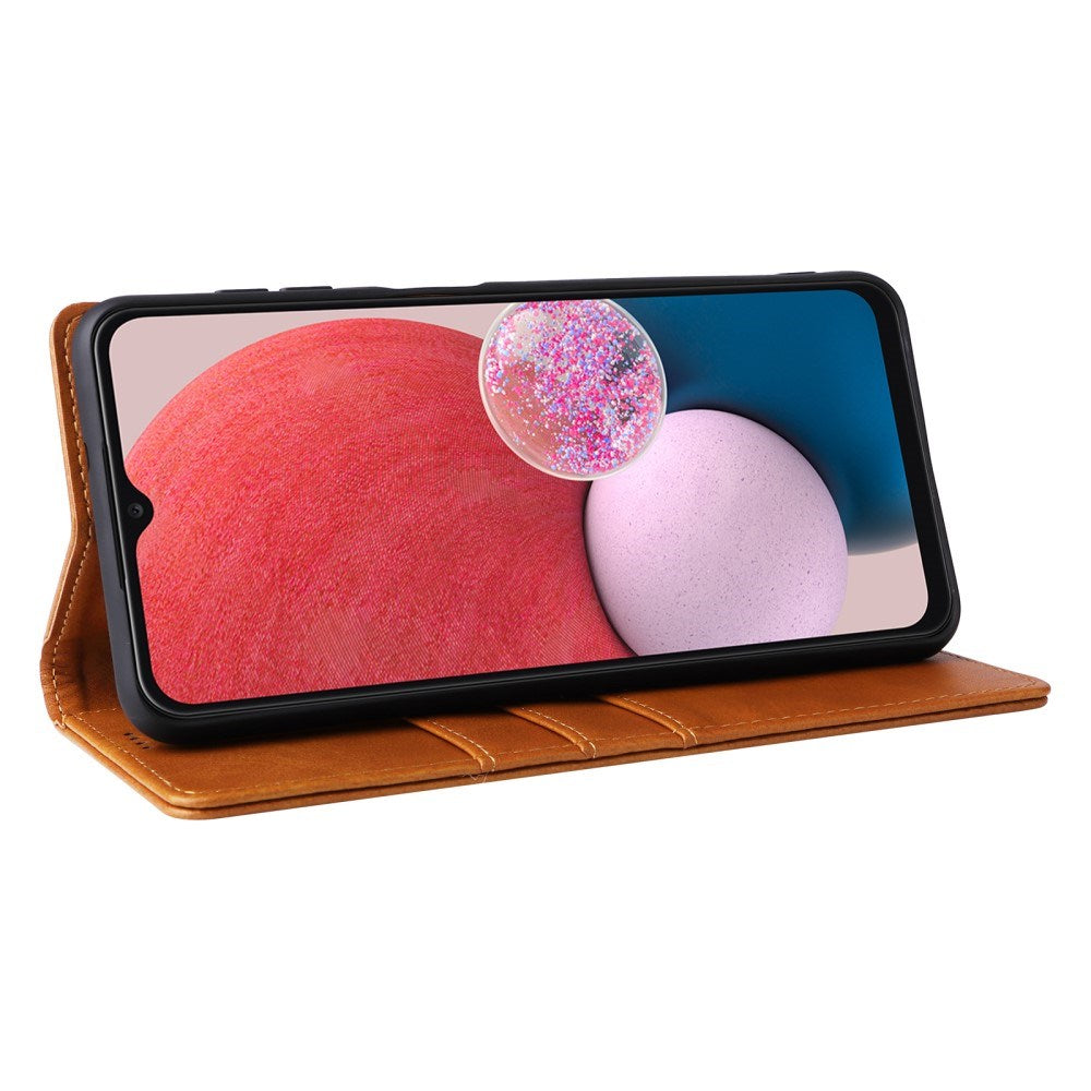EIDERWOOD Samsung Galaxy A13 (4G/5G) / A04s / M13 Kunstskinn Flip Deksel m. Kortholder & Ståfunksjon - Brun