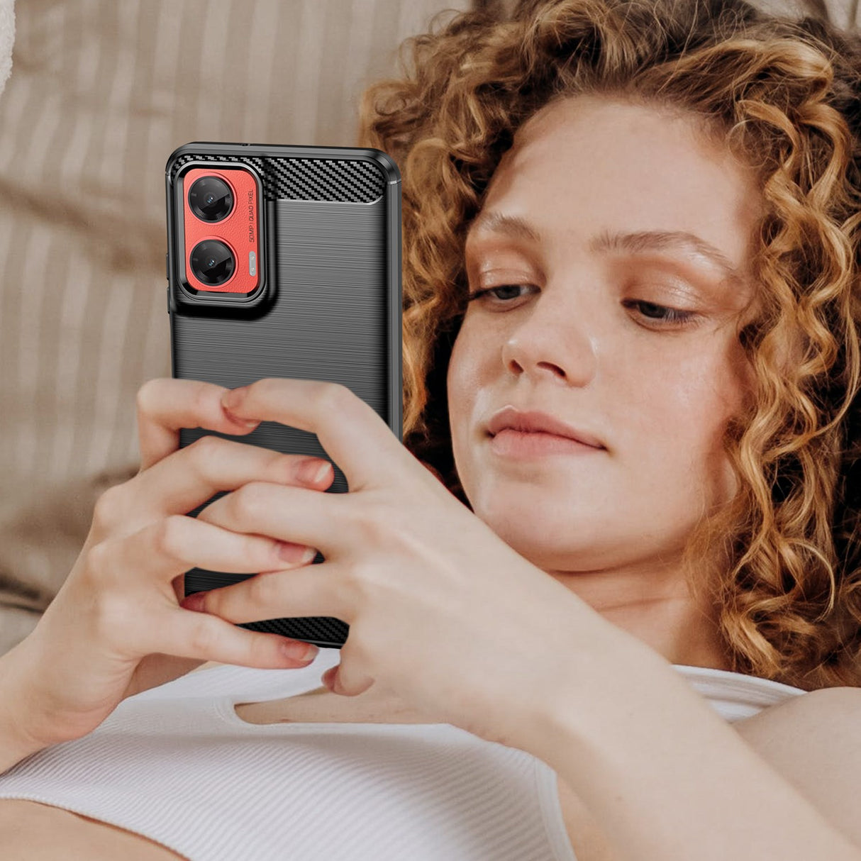 EIDERWOOD Motorola Moto G35 5G DekselCarbon Fiber Texture - Svart