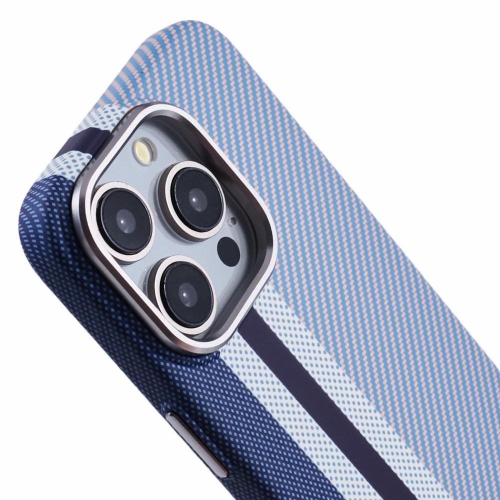 EIDERWOOD Mønstret Carbon Deksel - iPhone 15 Pro - MagSafe Kompatibel - Blue Stripes