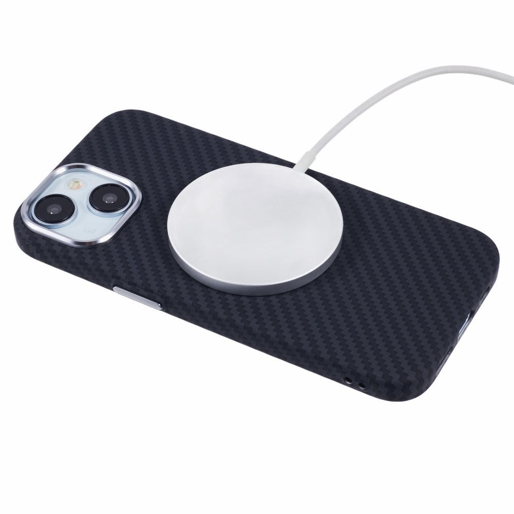 EIDERWOOD Mønstret Carbon Deksel - iPhone 14 - MagSafe Kompatibel - Black