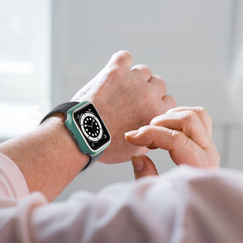 Apple Watch Ultra 4/3/2/1 (49mm) Hard Plastic Case m. Innebygd Skjermbeskyttelse - Grønn / Sølv