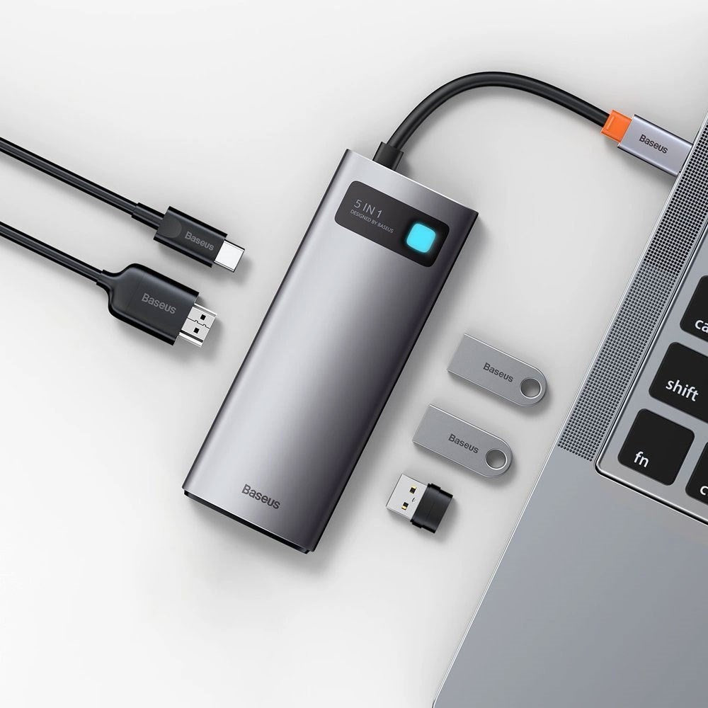 Baseus 7-i-1 USB-C Multiportadapter med 3 x USB-A 1 x USB-C 1 x HDMI - Grå