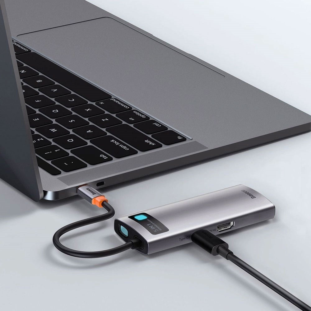 Baseus 7-i-1 USB-C Multiportadapter med 3 x USB-A 1 x USB-C 1 x HDMI - Grå