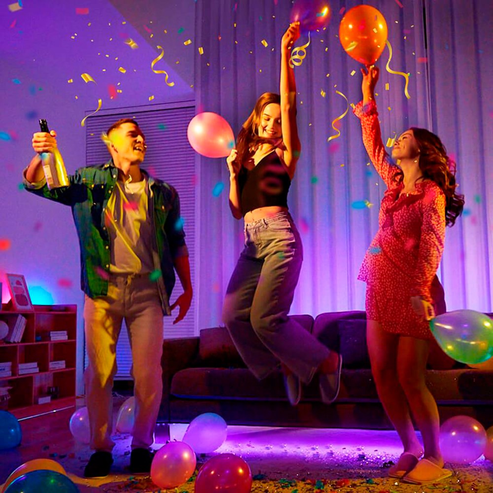 Govee Smart Wi-Fi + Bluetooth RGB LED Strip Lights 2x5m - Hvit