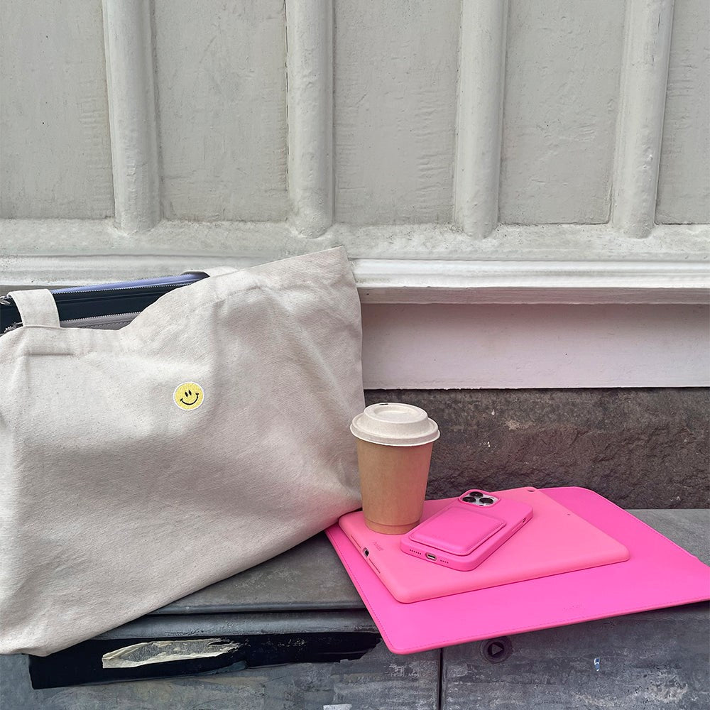 iPad Mini (2024 / 2021) Holdit Silikon Bakdeksel - Bright Pink