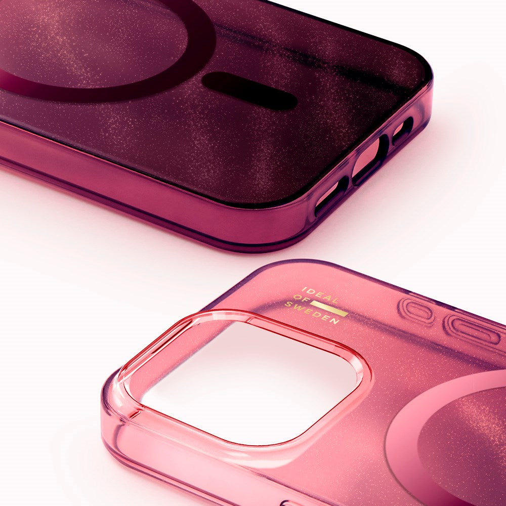 iPhone 15 Pro Max iDeal Of Sweden Clear Deksel - MagSafe Kompatibel - Cherry Lacquer