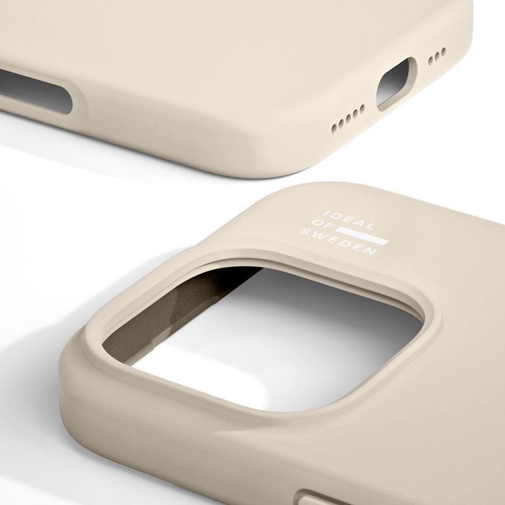 iPhone 16 Pro iDeal Of Sweden Silicone Deksel - MagSafe Kompatibel - Cloud Dancer