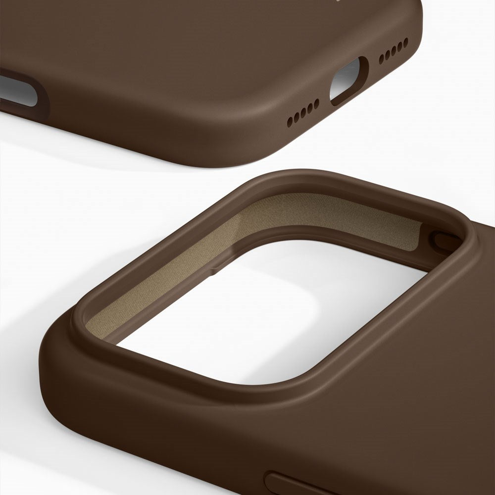 iPhone 18 Pro / 17 Pro iDeal Of Sweden Silikon Deksel - MagSafe Kompatibel - Mocha Mousse