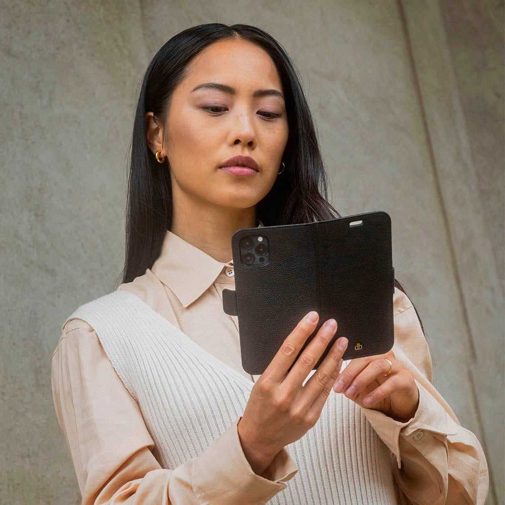 iPhone 13 Pro dbramante1928 New York Magnetisk Ekte Skinn Flip Deksel m. Lommebok - Ultra-marine Blue