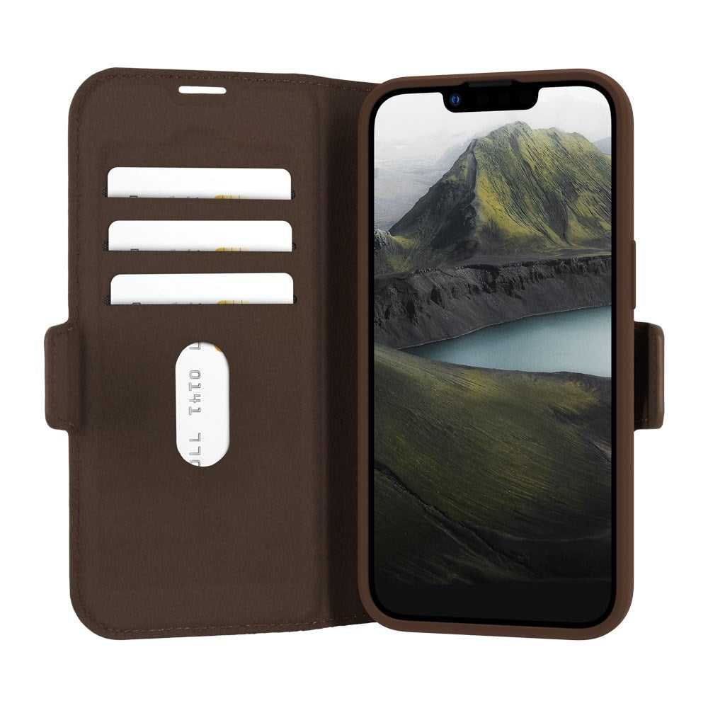 iPhone 16e dbramante1928 Oslo Pro Slim Resirkulert Plast Deksel med Lommebok - Dark Tan