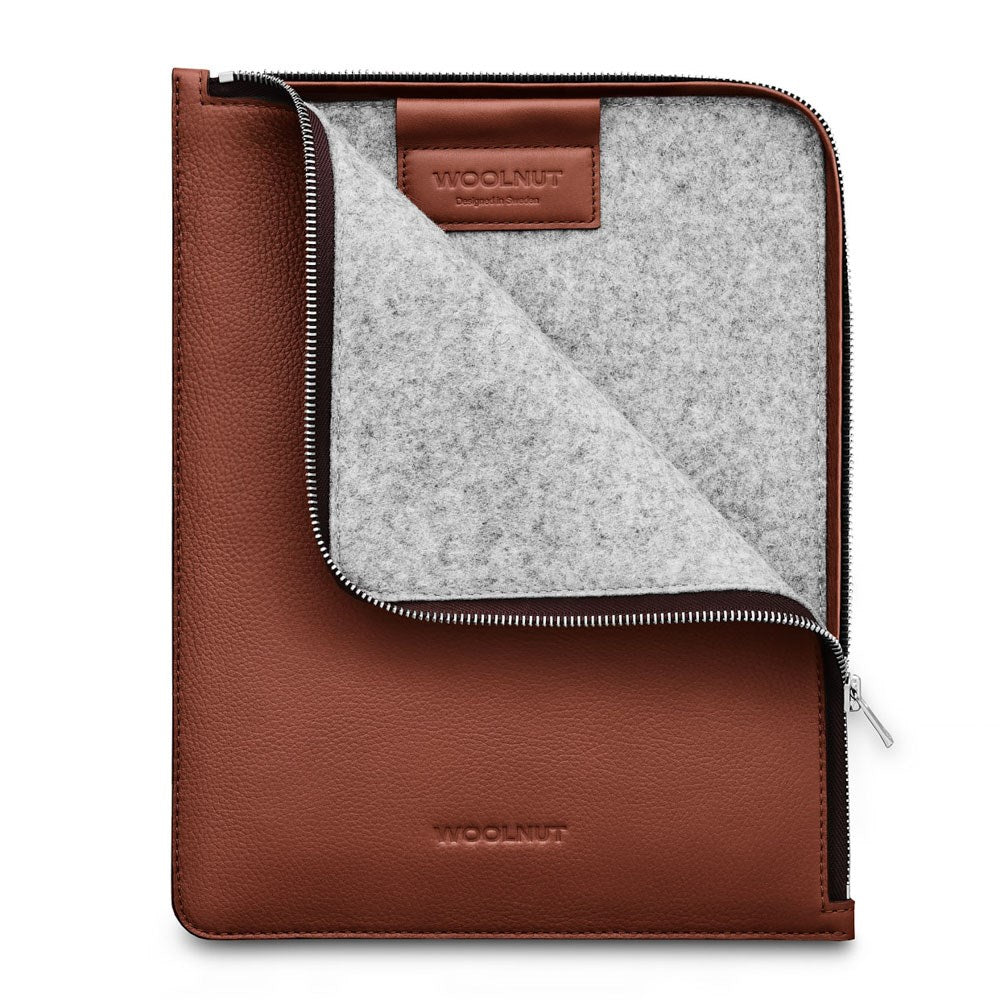 Woolnut iPad / Tablet (23 x 29 cm) Ekte Skinn Folio Sleeve - Brun