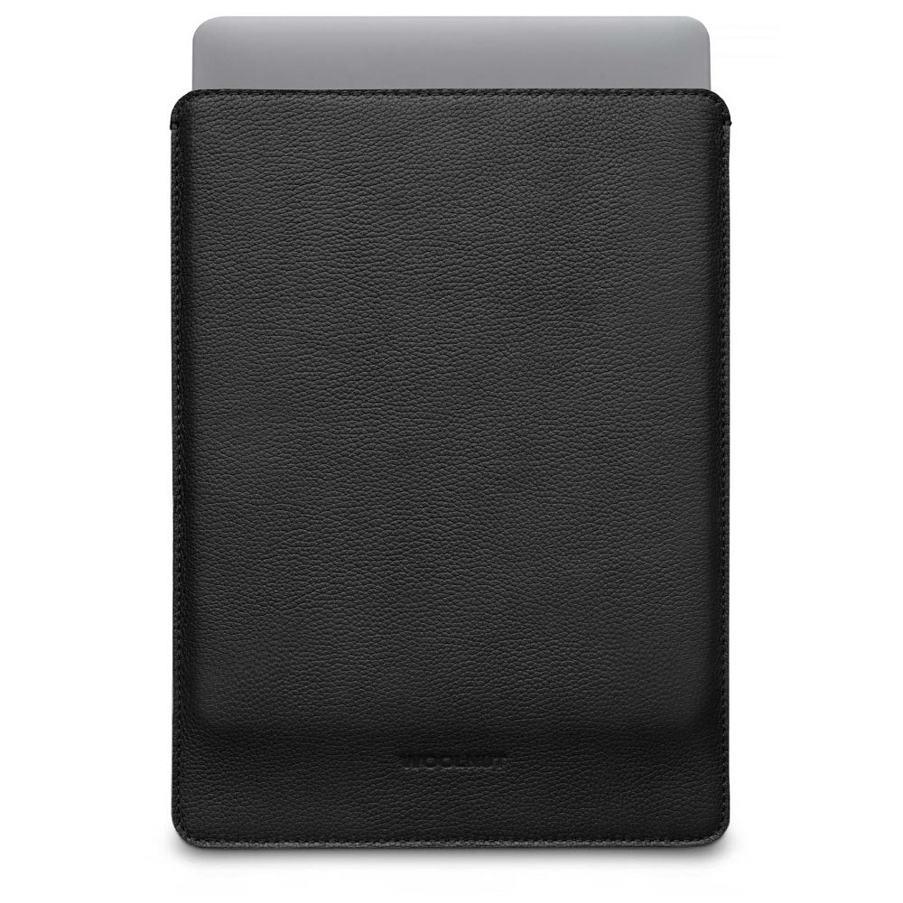 Woolnut MacBook Pro 14" M5 / M4 / M3 / M2 / M1 (2025 / 2021) Ekte Skinn Folio Sleeve - 24.5 x 33 cm - Svart