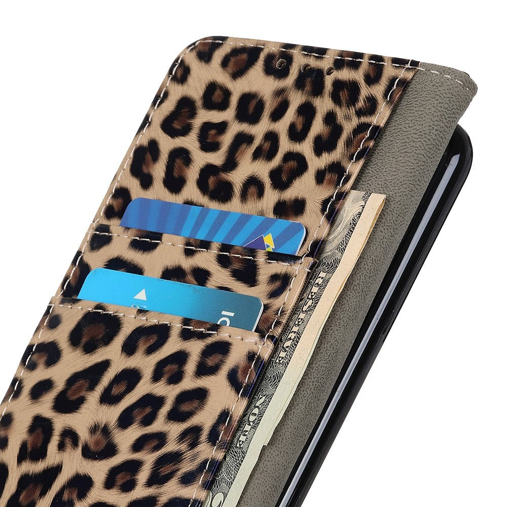 Motorola Moto E6 Plus Leopard Deksel med Lommebok Brun