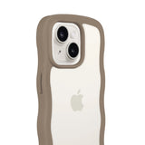 Holdit iPhone 15 / 14 / 13 Wavy Deksel - Mocha Brown / Transparent