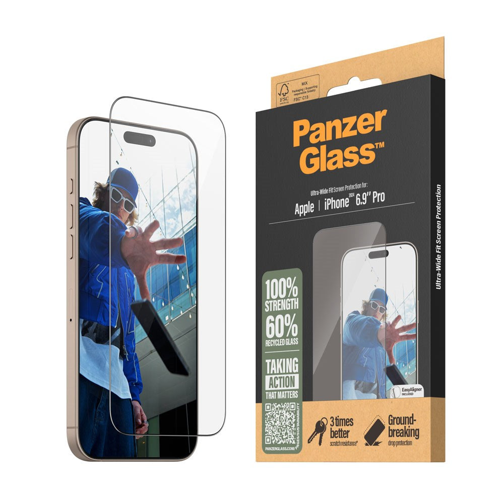 iPhone 16 Pro Max PanzerGlass Ultra Wide Fit Skjermbeskyttelse m. EasyAligner - Diamond Strength - Gjennomsiktig / Svart Kant