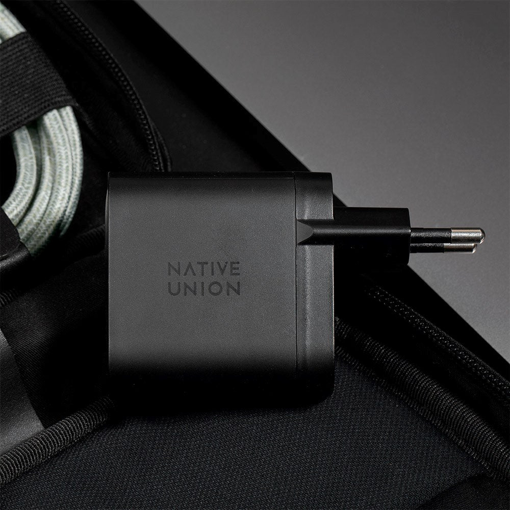 Native Union Fast GaN Charger - Vegglader med 2 x USB-C Power Delivery 65W - Svart