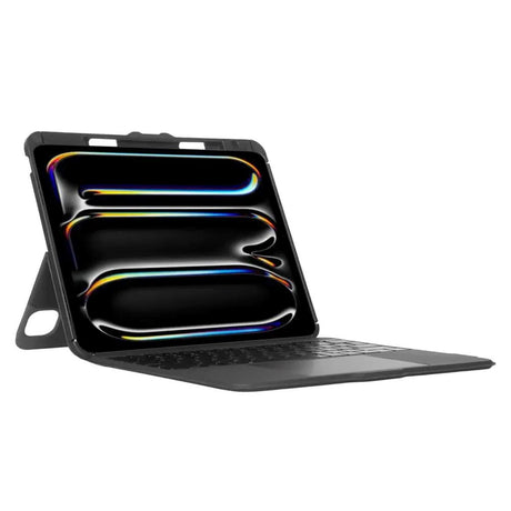 iPad Pro 13" (2025 / 2024) Targus VersaVu Keyboard Flip Deksel - Nordisk Layout - Svart