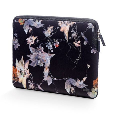 Trunk Neopren Sleeve til Macbook 16" (37 x 25.5 x 2 cm) - Black Flower