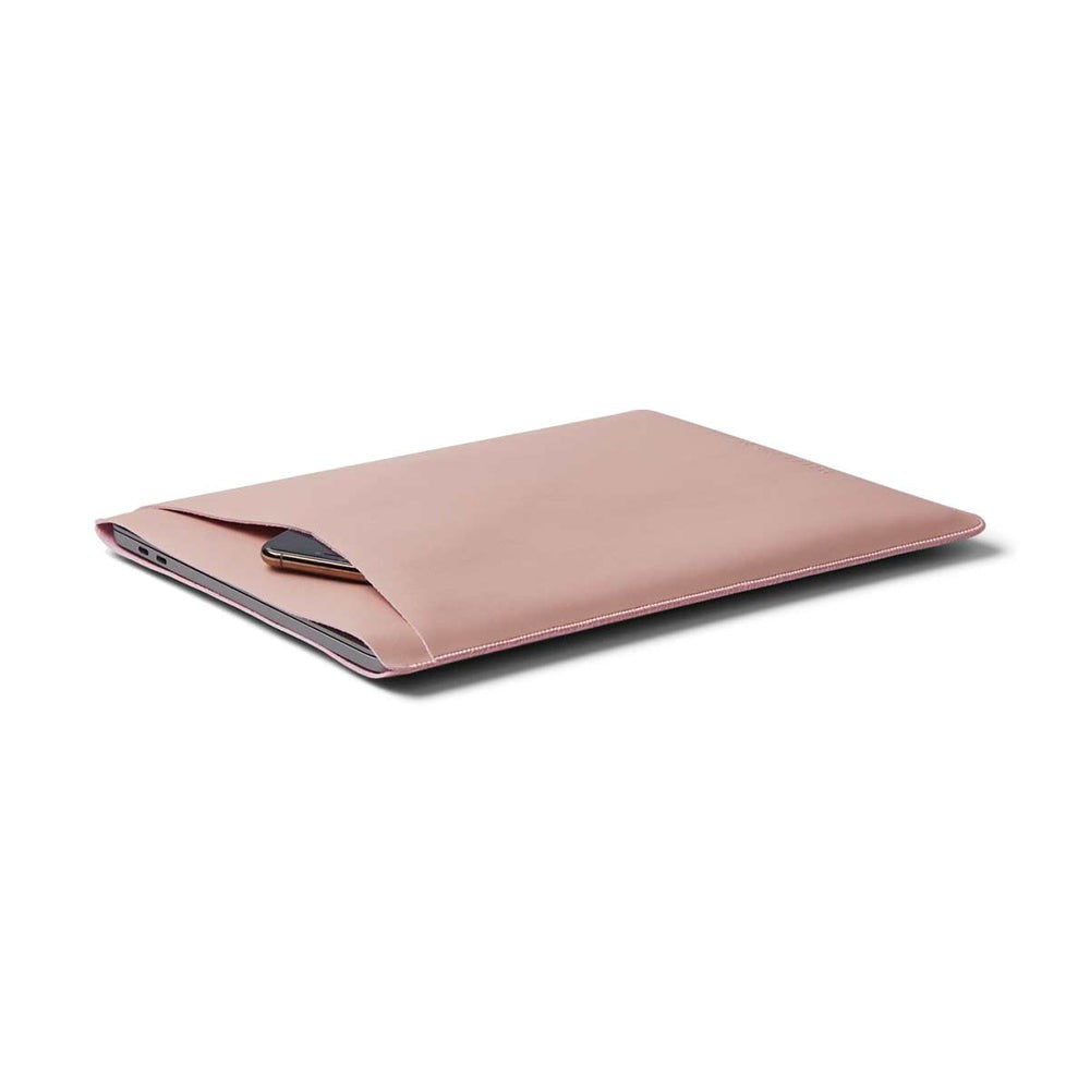 Philbert UltraSlim Vegansk Skinn Sleeve m. Stropp til MacBook / Laptop 16" (36,5 x 26 x 2 cm) - Rosa