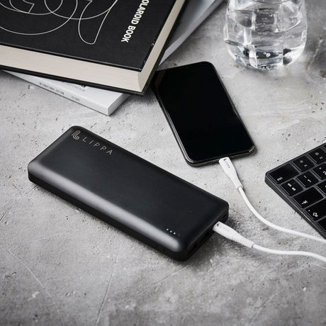 Lippa 65W Powerbank 26 800 mAh med 2 x USB-A & 1 x USB-C - Svart