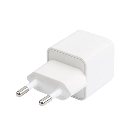 eSTUFF INFINITE 30W PD USB-C GaN Vegglader - 100 % Resirkulert Plast - Hvit