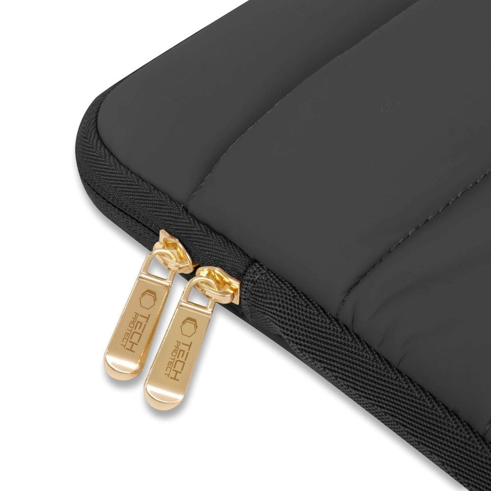 Tech-Protect Fluffy MacBook / Laptop 13-14" (25 x 35 cm) Sleeve med Ekstra Glidelåslomme - Svart