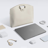 Kunstskinn MacBook / Laptop 13-14" Veske - 32 x 37.5 cm - Beige