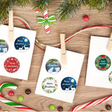Rull med 500 Klistremerker - 8 Design - Merry Christmas