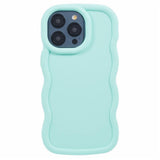 iPhone 12 / 12 Pro EIDERWOOD Fleksibelt Plast Wavy Deksel - Blå
