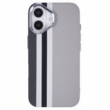 EIDERWOOD Mønstret Carbon Deksel - iPhone 16 - MagSafe Kompatibel - Grey Stripes