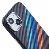 EIDERWOOD Mønstret Carbon Deksel - iPhone 13 - MagSafe Kompatibel - Colorful Stripes