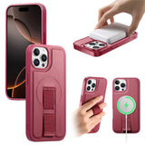 iPhone 12 / 12 Pro Hard Plast Deksel m. Kunstskinn Bakside & Fingerrem - MagSafe Kompatibel - Rød