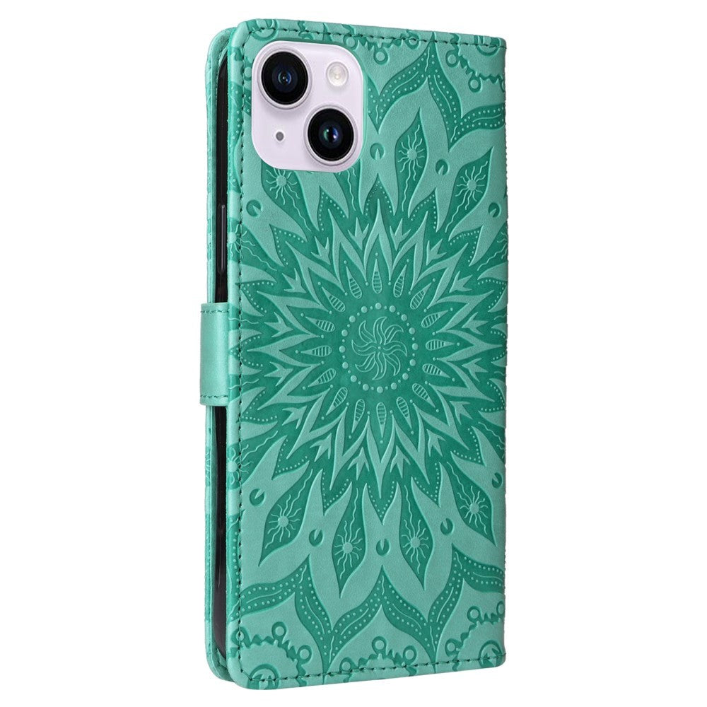 iPhone 15 Skinn Deksel med Lommebok og Stropp - Mandala Blomst - Grønn