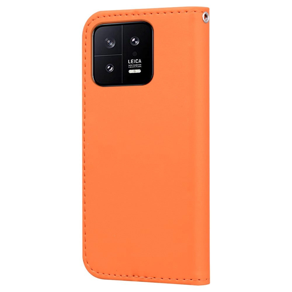 Xiaomi 13 Flip Deksel med Stropp / Ståfunksjon / Kortholder - Oransje (Frø)