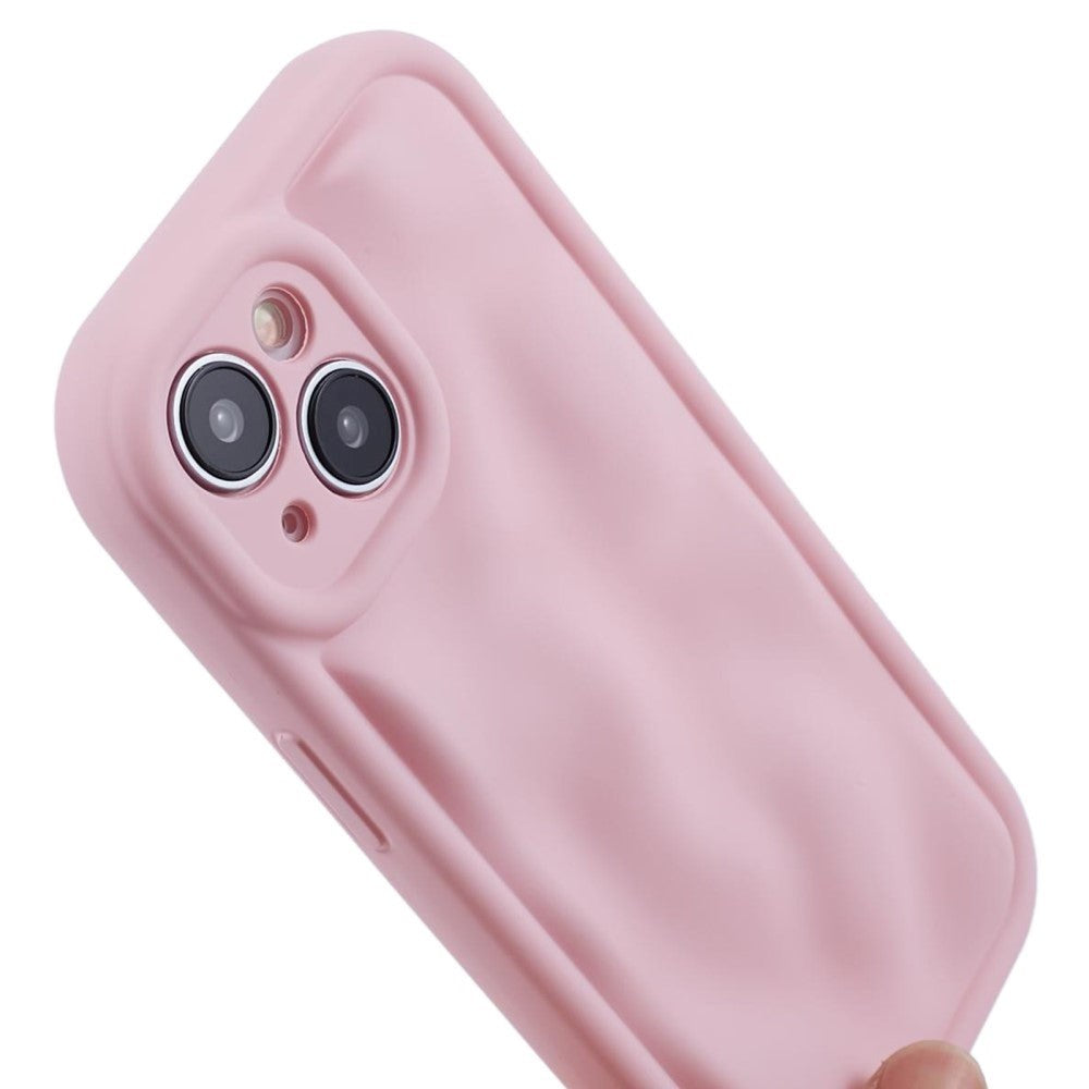 iPhone 15 fleksibelt Plast Deksel med. Bølgedesign - Mat Pink