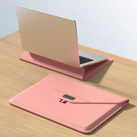 Bærbar/MacBook-Sleeve 13-14" (32 x 24 cm) m. Tri-fold Stativfunksjon - Pink