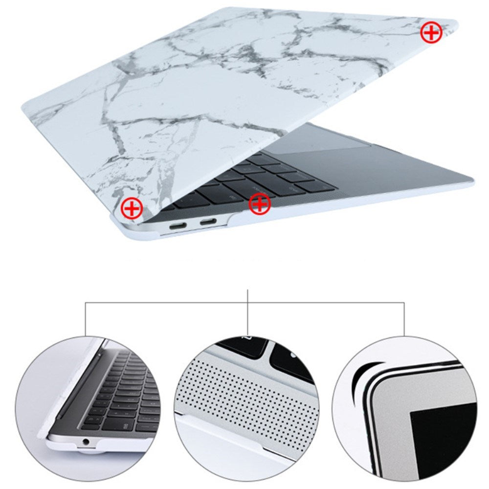 MacBook Air 13 M2/M3 (2022 2024) Hardplastdeksel – Sommerfugler