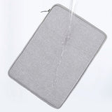 Universal Sleeve for iPad / Nettbrett 8" - (22 x 15,5 x 1,5 cm) - Svart