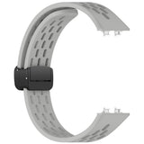 Huawei Band 11 / 11 Pro EIDERWOOD Perforert Silikonrem - Grå