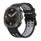 Samsung Galaxy Watch Ultra 2 / Ultra (47mm) Silikon Reim m. Ventilasjonshull - Svart / Grå