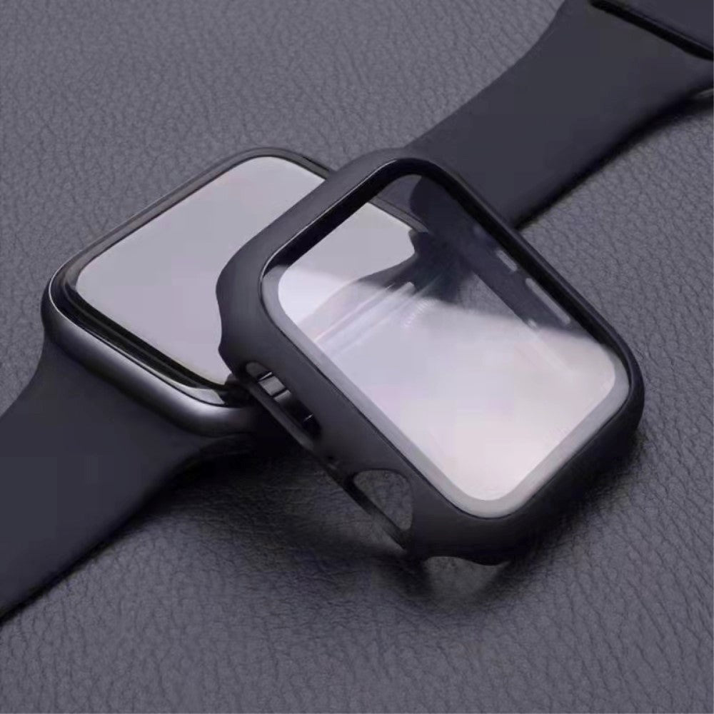 Apple Watch 9/8/7 (41mm) Hardplastdeksel med innebygd skjermbeskytter - Svart