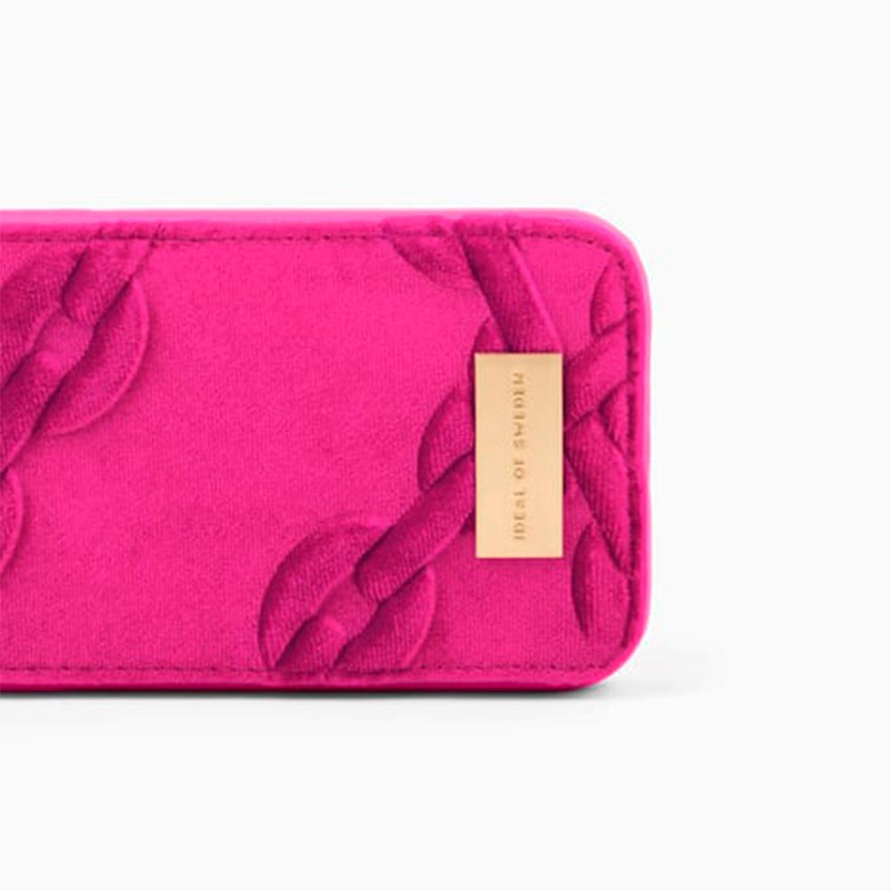 iDeal Of Sweden iPhone 14 Pro Max Fashion Deksel Atelier - Velour Hyper Pink