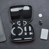 Woolnut Ekte Skinn Tech Oganizer - Grå