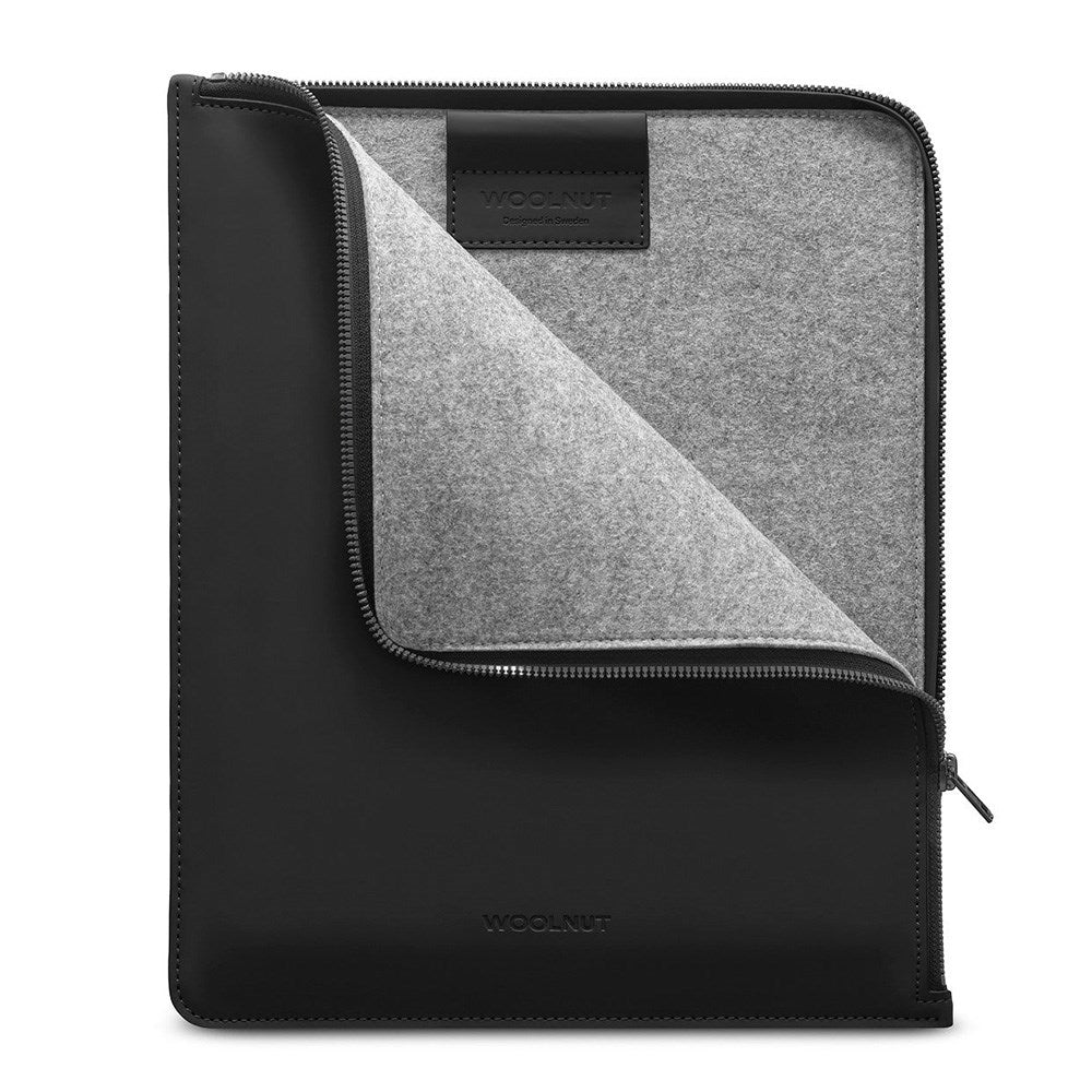 Woolnut PU Kunstskinn Folio Sleeve For iPad / Nettbrett (325 x 265mm) - Svart