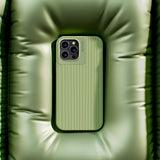 Nudient Bold iPhone 14 Deksel - Leafy Green